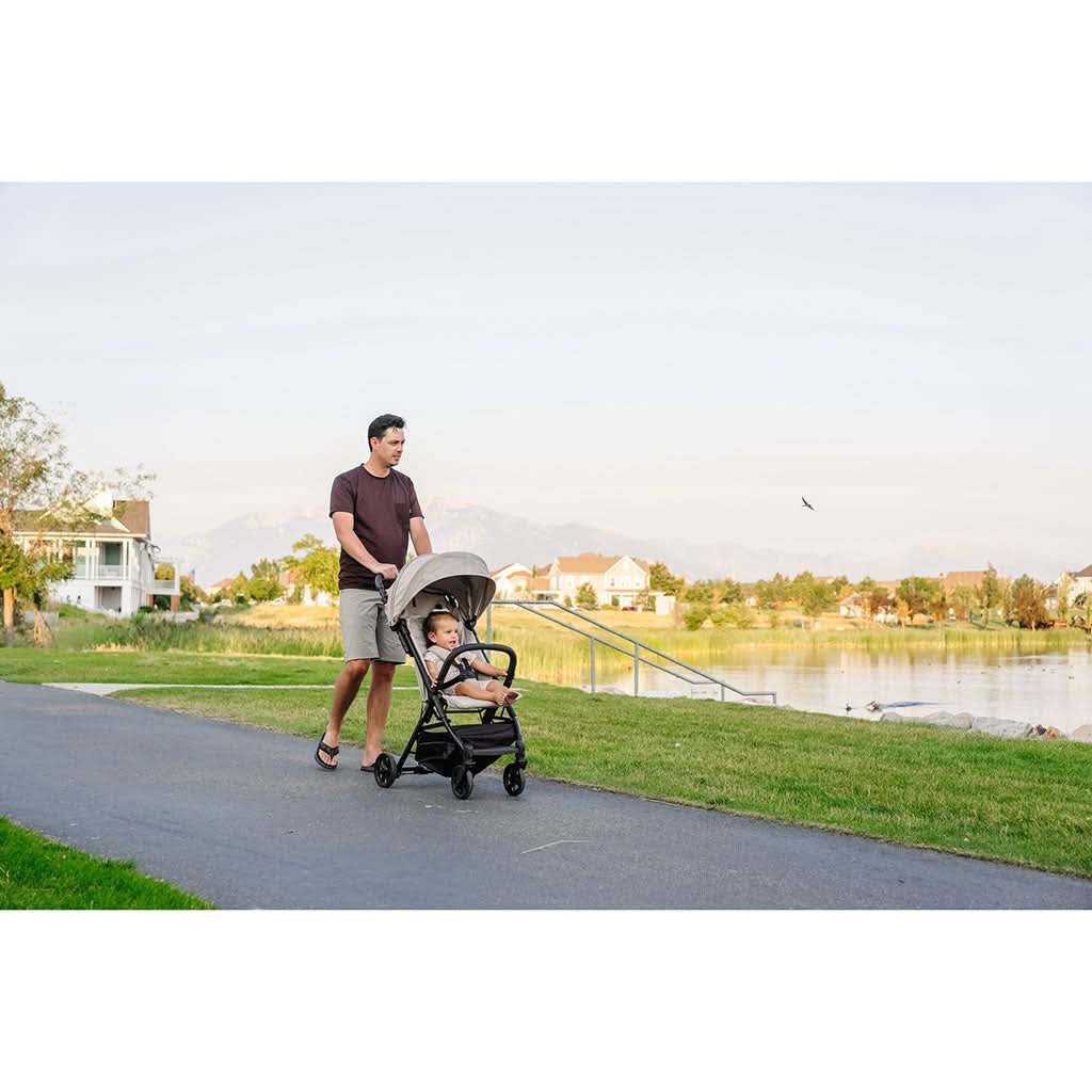 Inglesina Quid Lightweight Foldable & Compact Baby Stroller Puma Black — thumbnail 10