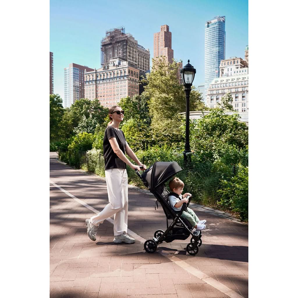 Inglesina Quid Lightweight Foldable & Compact Baby Stroller Puma Black — thumbnail 6