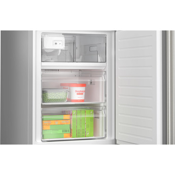 Bosch B24CB80ESS 24 Inch Counter Depth Bottom Freezer Refrigerator — thumbnail 18