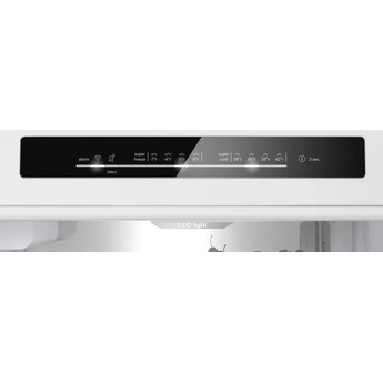 Bosch B24CB80ESS 24 Inch Counter Depth Bottom Freezer Refrigerator — thumbnail 31