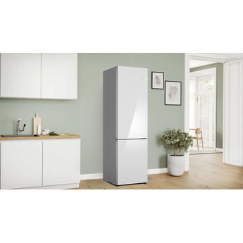 Bosch B24CB80ESW 24 Inch Counter Depth Bottom Freezer Refrigerator — thumbnail 12