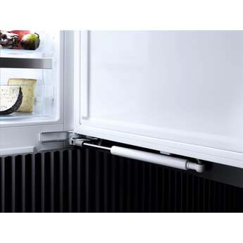 Miele KFN7795D Refrigerator — thumbnail 14