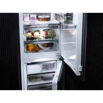 Miele KFN7795D Refrigerator — thumbnail 8