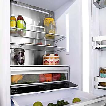 Z Line 30 Inch Autograph Edition 16.1 cu. ft. Built-in 2-Door Bottom Freezer Refrigerator: Durasnow Stainless Steel With Matte Black Accents — thumbnail 33