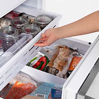 Z Line Autograph Edition 60 Inch Built-In 4-Door French Door Refrigerator with 32.2 cu. ft. Capacity, Adjustable Shelves, CrispControl Drawer, Twin Cooling+, Internal Water Dispenser, Ice Maker, and ENERGY STAR : Durasnow Stainless Steel With Champagne Bronze Accents — thumbnail 38