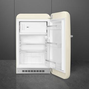 Smeg FAB10URCR3 50s Retro Style Series 22 Inch Compact Refrigerator — thumbnail 2