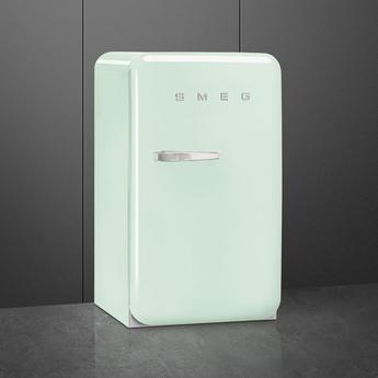 Smeg FAB10URPG3 50s Retro Style Series 22 Inch Compact Refrigerator — thumbnail 3