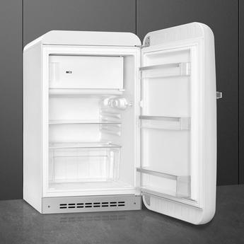 Smeg FAB10URWH3 50s Retro Style Series 22 Inch Compact Refrigerator — thumbnail 5
