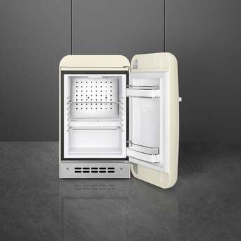 Smeg FAB5URCR3 16 Inch Freestanding Counter Depth Compact Refrigerator — thumbnail 5