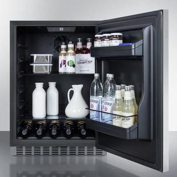 Summit CL67ROSB Classic Series 24 Inch Outdoor Compact Refrigerator — thumbnail 3