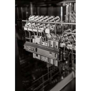 Bertazzoni DW24T3IXT 24 Inch Stainless Steel Built-In Dishwasher — thumbnail 11