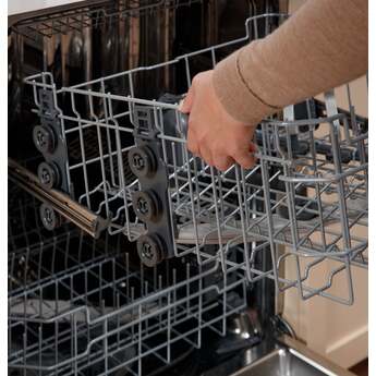GE GDF650SYVFS 24 Inch Fingerprint Resistant Stainless Steel Built-In Full Console Dishwasher — thumbnail 25