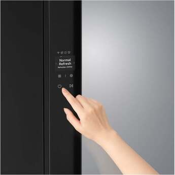 LG Smart Mirror with DUAL TrueSteam™, Dynamic MovingHanger™, Built-in HandySteamer™, Auto Fresh System, 10 Liter Dehumidification, Smart Detect Sensor and LG ThinQ™ Included — thumbnail 16