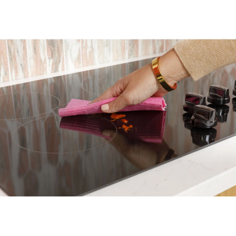 GE JEP5030DTBB 30 Inch Electric Smoothtop Cooktop — thumbnail 7