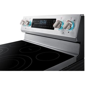 Samsung 30" Stainless Steel Electric Smoothtop Range with Steam Assist - Convection — thumbnail 6