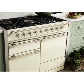 AGA AEL361INWHT Elise Series 36 Inch White Induction Electric Freestanding Range, in White — thumbnail 4