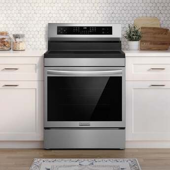 Frigidaire 30 Inch Freestanding Induction Range With 15+ Cooking Modes and Total Convection: Stainless Steel — thumbnail 17