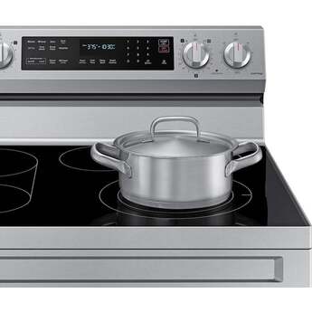 Samsung NE63A6711SS Stainless Steel Electric Freestanding Range, in Stainless Steel — thumbnail 17