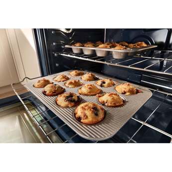 Whirlpool 30 Inch Electric Range with Air Cooking Technology: Black Stainless — thumbnail 21