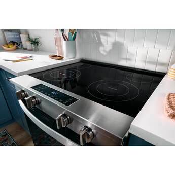 Whirlpool 30 Inch Slide-In Electric Range with 4 Radiant Elements, 5.3 cu. ft. Oven Capacity, FlexHeat™ Dual Elements, Storage Drawer, Self+Steam Clean, ADA Compliant, and ENERGY STAR®: Black — thumbnail 17