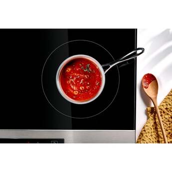 Whirlpool 30 Inch Slide-In Electric Range with 4 Radiant Elements, 5.3 cu. ft. Oven Capacity, FlexHeat™ Dual Elements, Storage Drawer, Self+Steam Clean, ADA Compliant, and ENERGY STAR®: Black — thumbnail 9