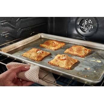 Whirlpool 30 Inch Electric Smart Range With Air Cooking Technology And Steam Clean: Fingerprint Resistant Stainless Steel — thumbnail 6