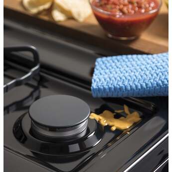 GE 30" Black Gas Sealed Burner Range — thumbnail 11