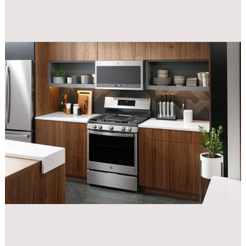 GE Profile PGB935BPTS 30 Inch Fingerprint Resistant Black Stainless Steel Gas Convection Freestanding Range — thumbnail 5