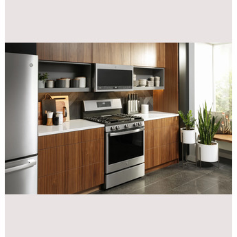 GE Profile PGB935BPTS 30 Inch Fingerprint Resistant Black Stainless Steel Gas Convection Freestanding Range — thumbnail 6