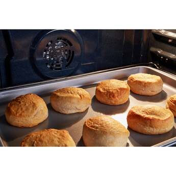 Maytag 30 Inch, 5.3 Cu. Ft. Gas Range With No Preheat Air Fry and Air Baking: White — thumbnail 16