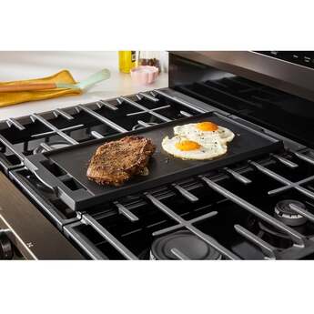 Whirlpool 30 Inch Gas Range With Air Cooking Technology, Nopreheat Air Fry And Air Baking And Self Clean: Fingerprint Resistant Black Stainless Steel — thumbnail 40