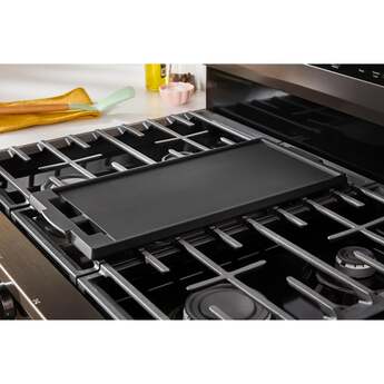 Whirlpool 30 Inch Gas Range With Air Cooking Technology, Nopreheat Air Fry And Air Baking And Self Clean: Fingerprint Resistant Black Stainless Steel — thumbnail 9