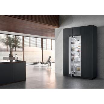 Miele F2412VI MasterCool Series 18 Inch Built-In Column Counter Depth Freezer, in Panel Ready — thumbnail 4