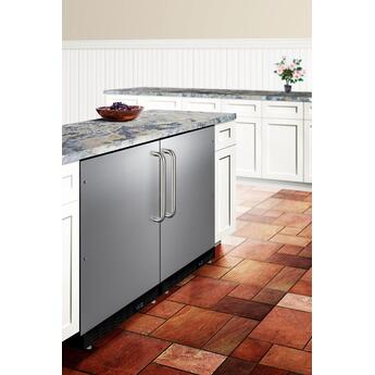 Summit ALFZ37BSSTB  20 Inch Freestanding or Built-In Compact Counter Depth Freezer, in Stainless Steel with Towel Bar Handle — thumbnail 11
