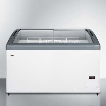 Summit Commercial 52" 12.4 cu.ft. White with Sliding Glass Door & Lock Chest Freezer — thumbnail 2