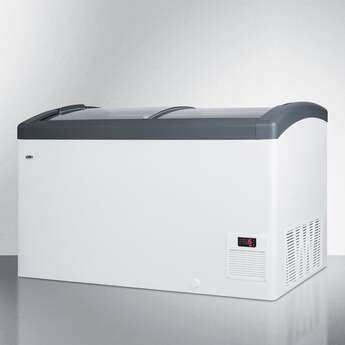 Summit Commercial 52" 12.4 cu.ft. White with Sliding Glass Door & Lock Chest Freezer — thumbnail 5