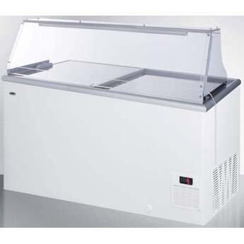 Summit Commercial 53" 14.1 cu.ft. White Chest Freezer - With Lock — thumbnail 3