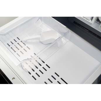 Bertazzoni REF36FDBZPNV 36 Inch French Door Refrigerator — thumbnail 9