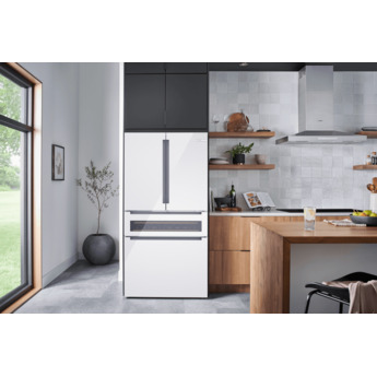 Bosch 800 Series 36 Inch French Door Bottom Mount Refrigerator With Glass Door: White — thumbnail 3