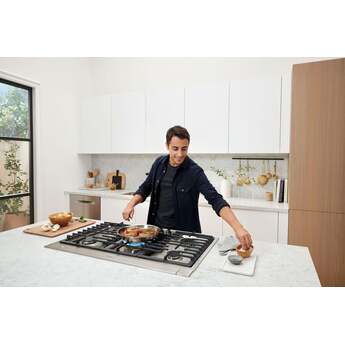 Bosch NGM8659UC 36 Inch 800 Series Gas Cooktop: Stainless Stainless Steel — thumbnail 42