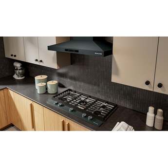 KitchenAid 36 in. Gas Cooktop with 5 Burners and Integrated Wok Grate: Juniper — thumbnail 6