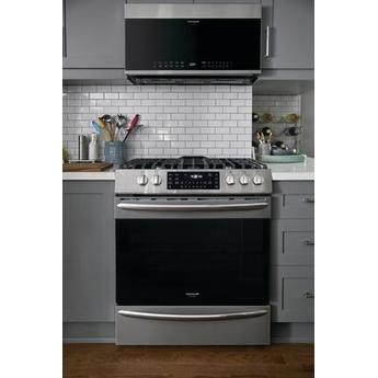 Frigidaire FGBM15WCVF Gallery Series 30 Inch Stainless Steel Over the Range 1.5 cu. ft. Capacity Microwave Oven — thumbnail 11