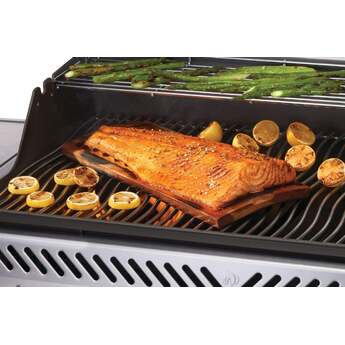 Napoleon Rogue Pro 625 Grill With Infrared Side Burner: Stainless Steel, Natural Gas — thumbnail 23