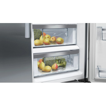 Bosch 300 Series 20.2 cu. ft. Stainless Steel Counter Depth Side-By-Side Refrigerator - Energy Star — thumbnail 16