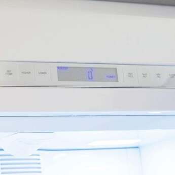 Viking VCSB5423WH 5 Series 42 Inch White Built In Counter Depth Side by Side Refrigerator — thumbnail 2