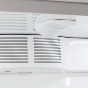 Viking VCSB5423WH 5 Series 42 Inch White Built In Counter Depth Side by Side Refrigerator — thumbnail 4