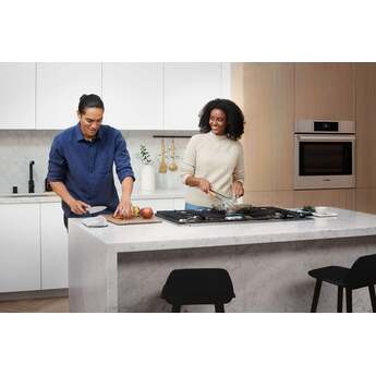 Bosch 30" Stainless Steel Single Wall Oven - Convection — thumbnail 16
