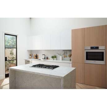 Bosch 30" Stainless Steel Single Wall Oven - Convection — thumbnail 2
