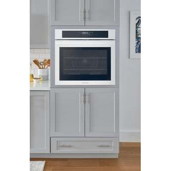 Frigidaire 30 Inch Built-In Electric Single Wall Oven: White — thumbnail 5