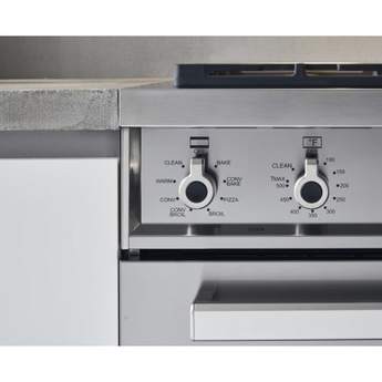 Bertazzoni Professional Series 48" Glossy Black Slide-In Natural Gas Sealed Burner Double Oven Range with Griddle - Convection — thumbnail 4